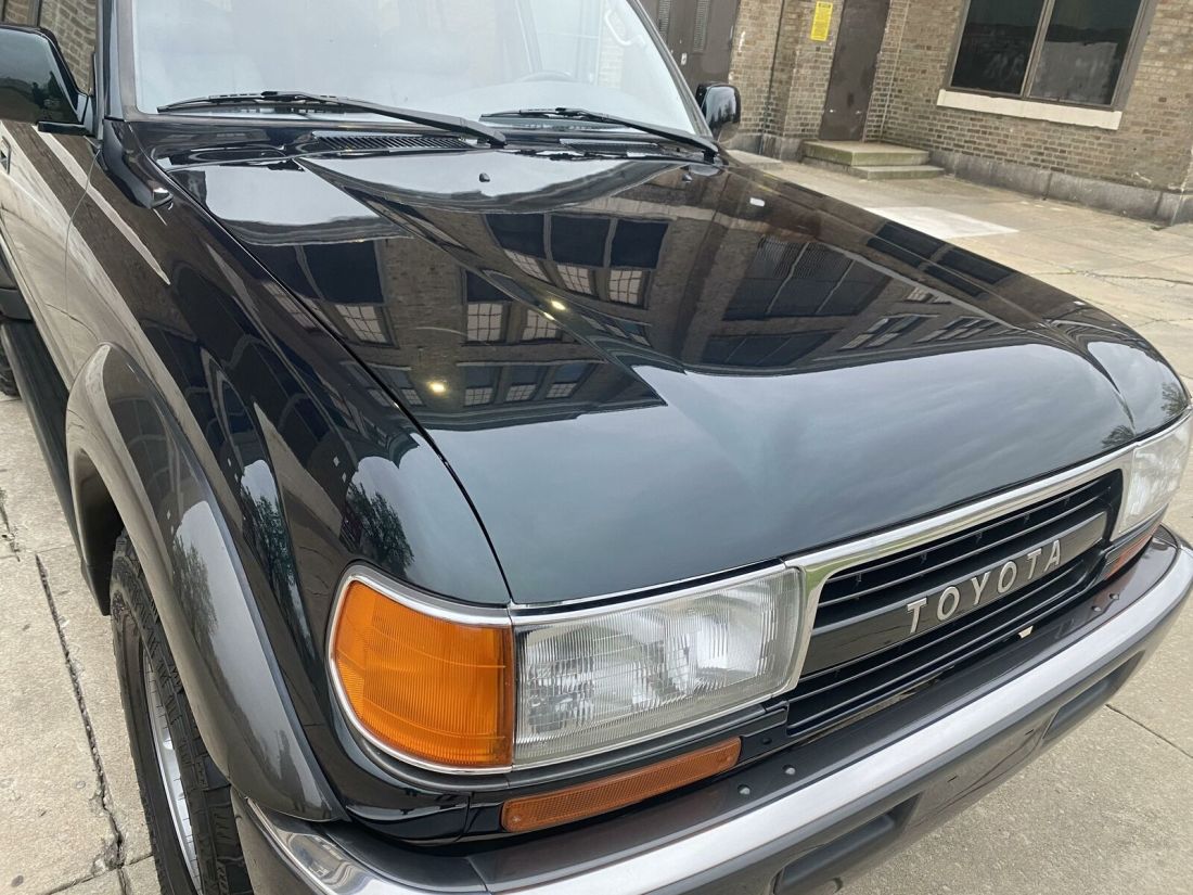 1994 Toyota Land Cruiser - photo 2