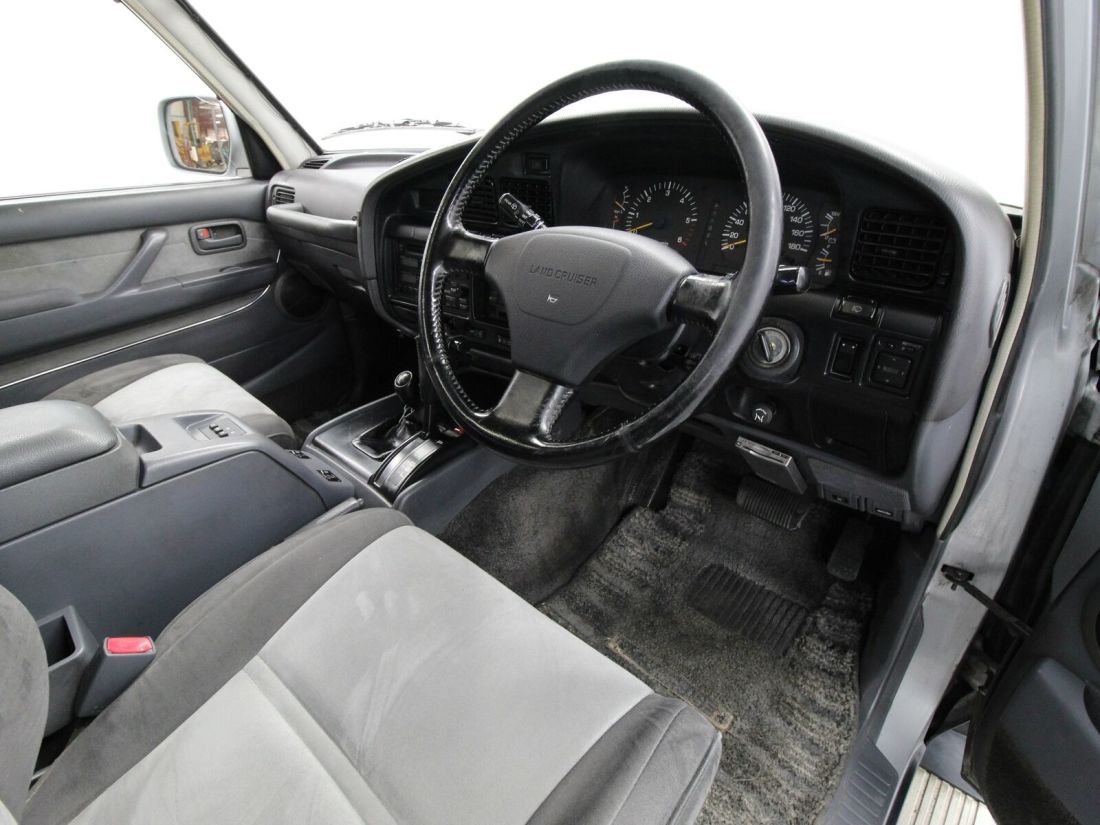 1994 Toyota Land Cruiser VX - photo 10