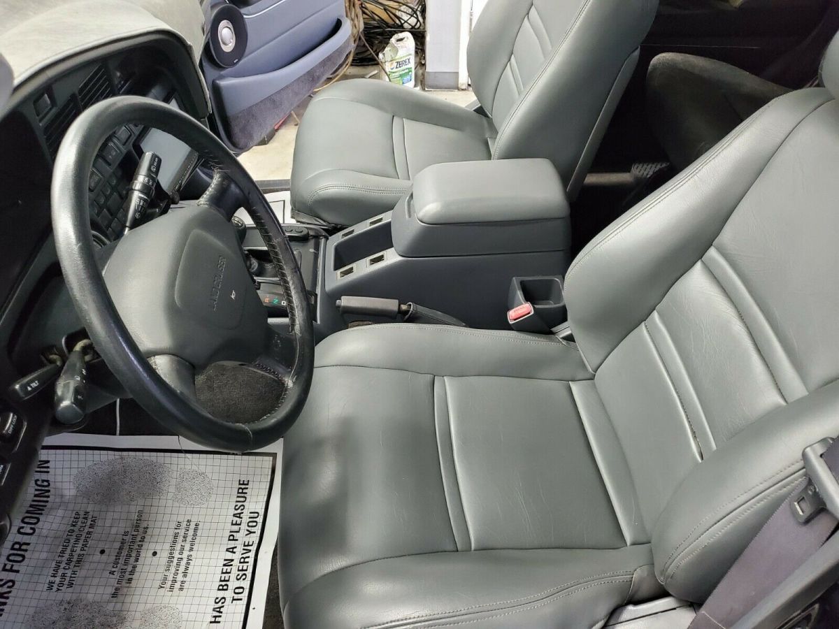 1994 Toyota Land Cruiser - photo 8