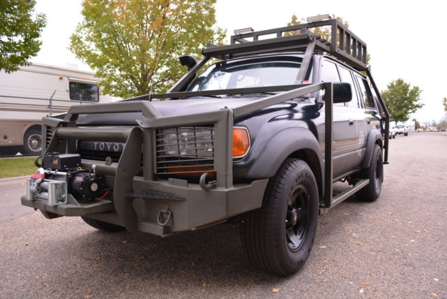 1994 Toyota Landcruiser 'Zombie Apocalypse Edition” 1994 Toyota Land Cruiser 4dr Wagon