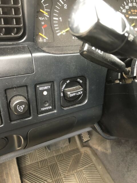 1994 Toyota Land Cruiser - photo 9