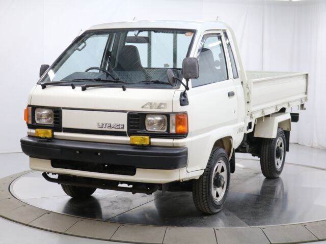 1994 Toyota LiteAce Dump Bed - photo 2