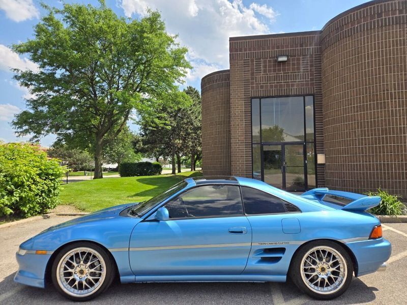 1994 Toyota MR2 Turbo 2dr Coupe - photo 2