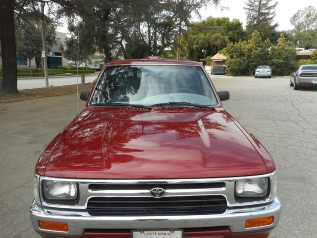 1994 Toyota pick-up DX Base Standard Cab Pickup 2-Door 1994 Toyota