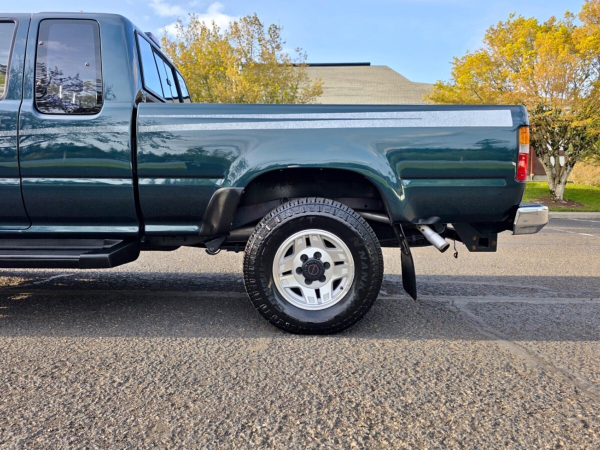 1994 Toyota Pickup - photo 13