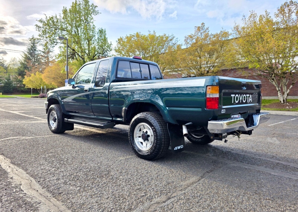1994 Toyota Pickup - photo 3