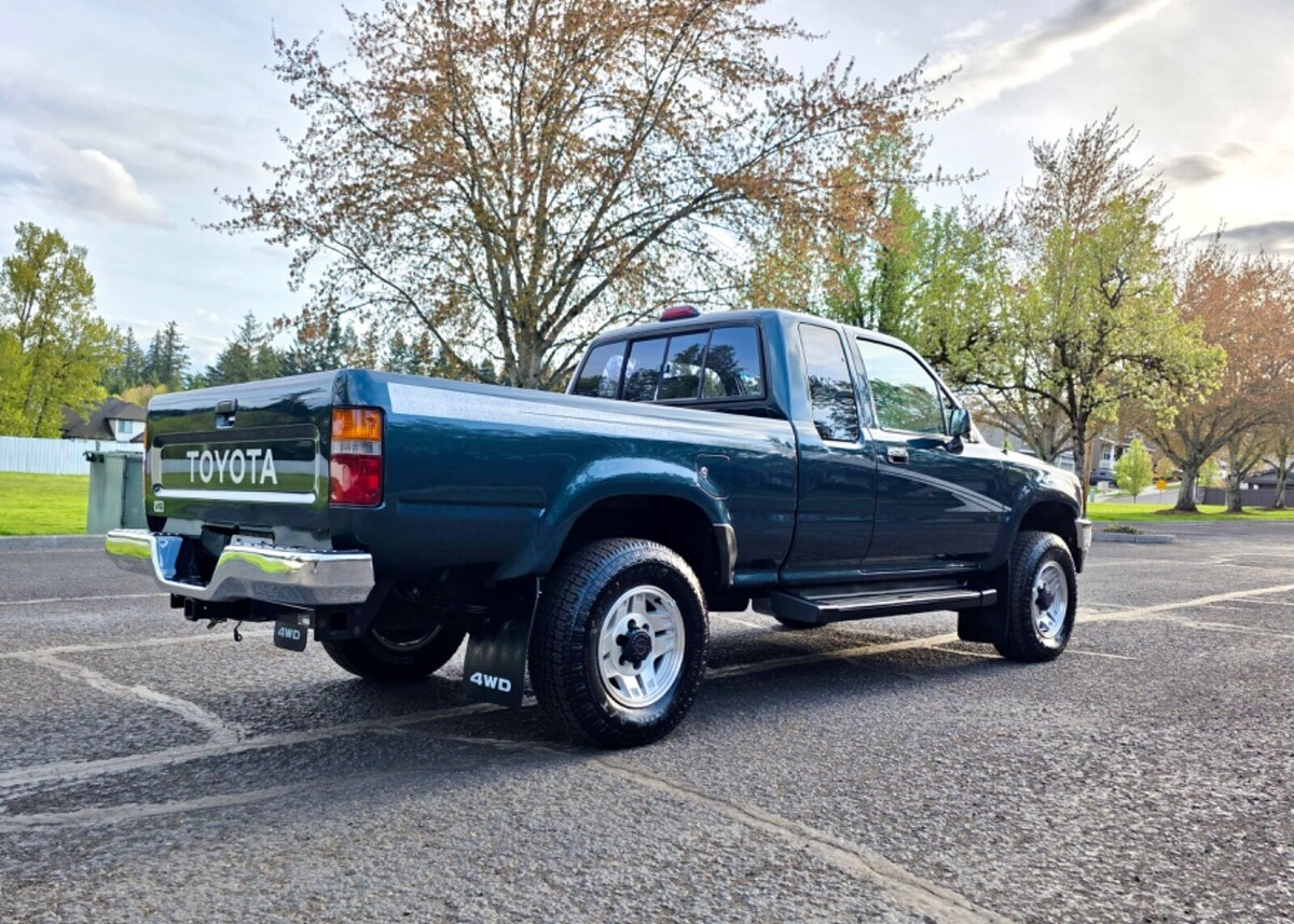 1994 Toyota Pickup - photo 5