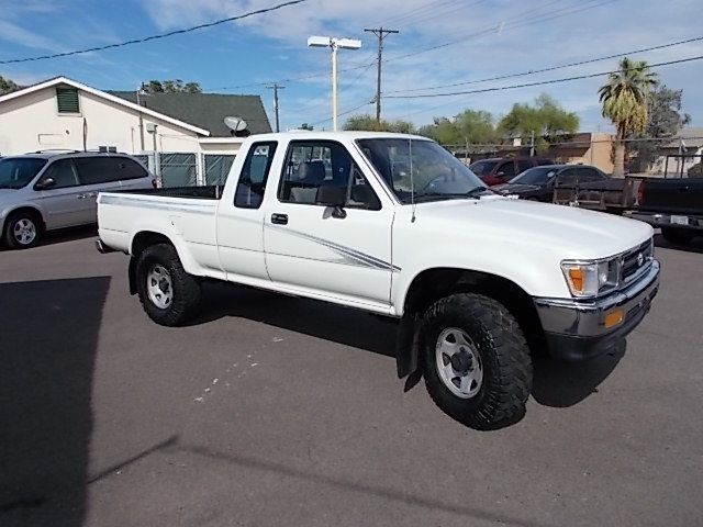 1994 Toyota Pickup - photo 2