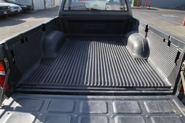 1994 Toyota Pickup Reg. Cab 2WD - photo 4