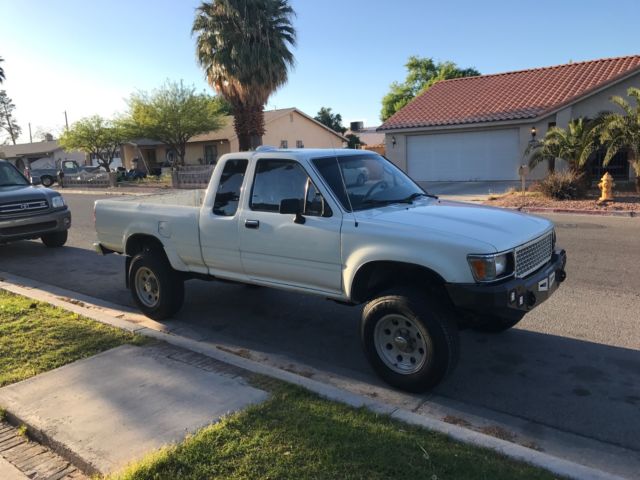 1994 Toyota XLX HTP EXT CAB (CLUB CAB) - photo 3
