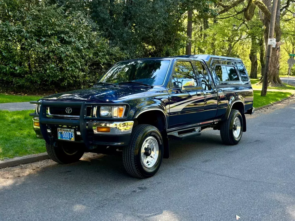 1994 Toyota Tacoma SR5 4X4 V6 5-SPD POWER PACK