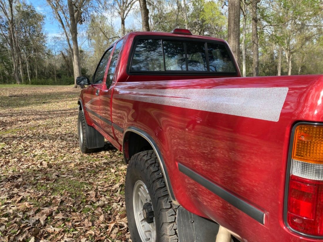 1994 Toyota Pickup DLX - photo 4