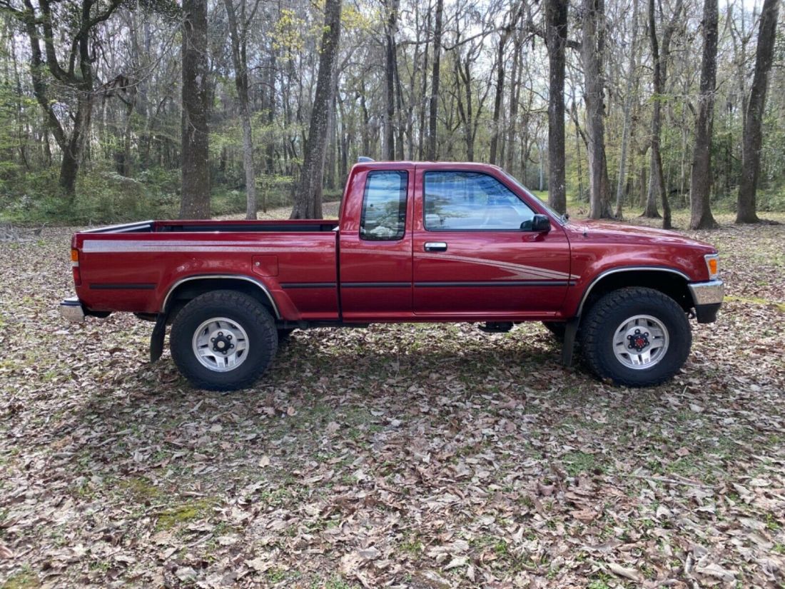 1994 Toyota Pickup DLX - photo 8