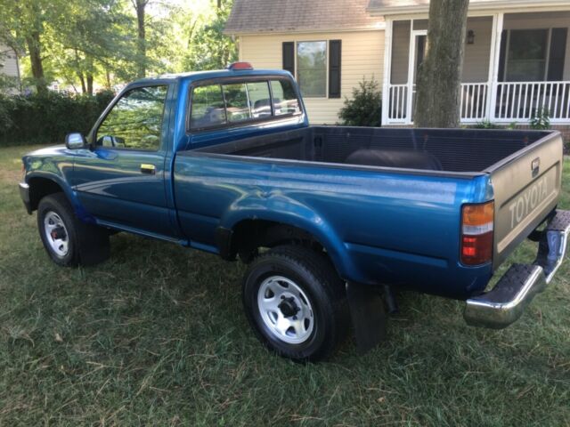 1994 Toyota Pickup - photo 8