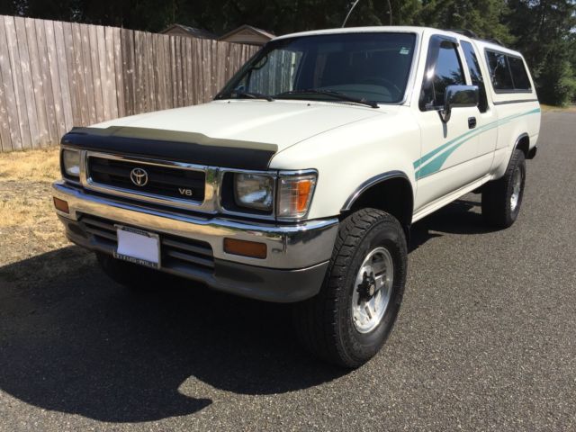 1994 Toyota Tacoma SR5 - photo 2
