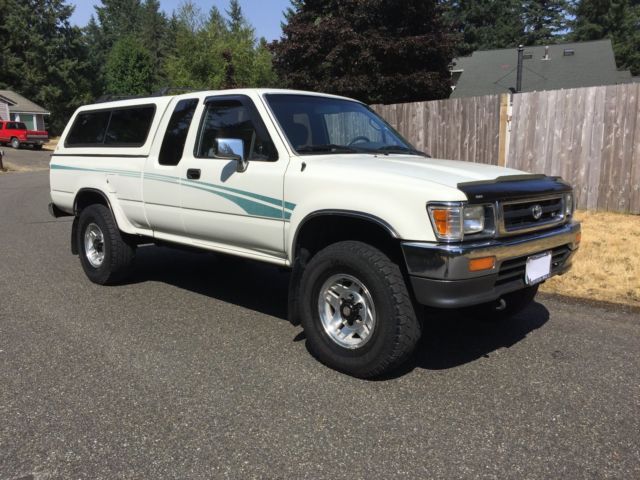 1994 Toyota Tacoma SR5 - photo 3