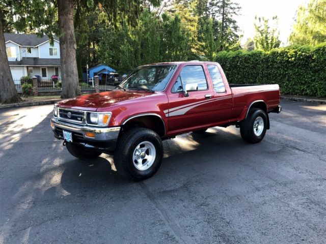 1994 Toyota Pickup 4x4 SR5 Extra Cab 3.0'L V6 EFI 123k Miles Like New 2-Owner's 1994 Toyota Tacoma SR5