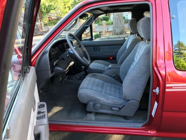 1994 Toyota Tacoma SR5 - photo 10
