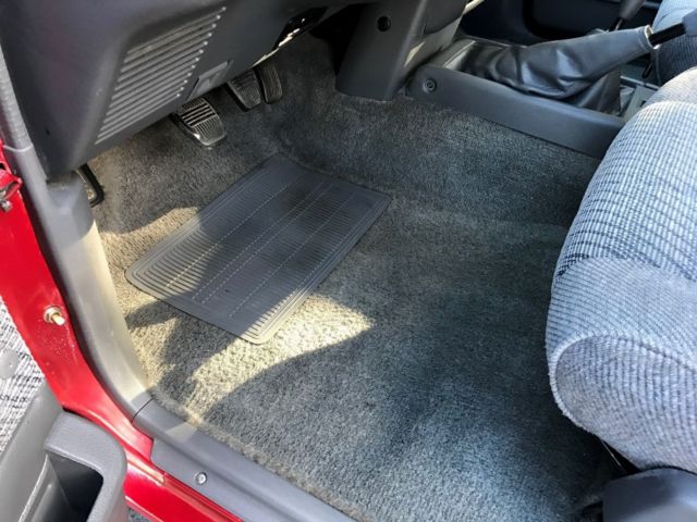 1994 Toyota Tacoma SR5 - photo 12