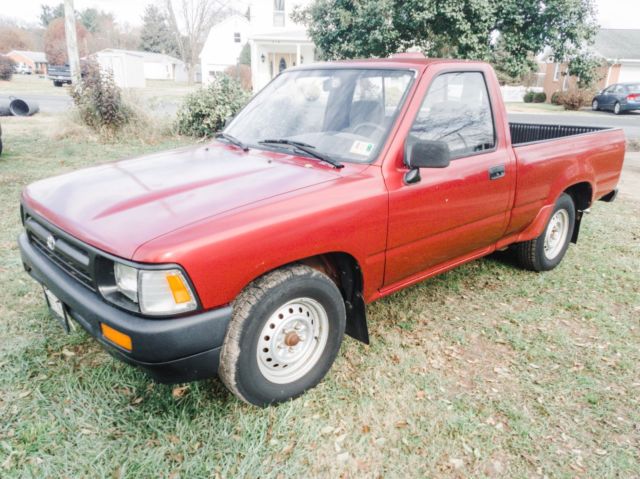 1994 Toyota Pickup base 2.4l - 107,000 miles 1994 Toyota T100