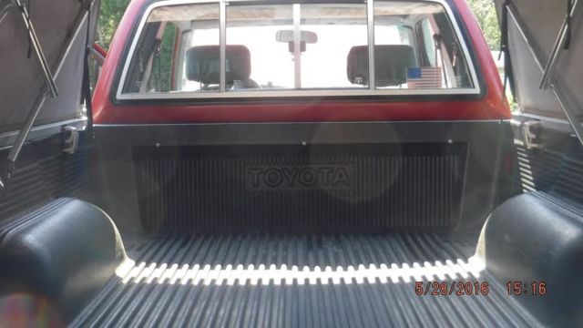 1994 Toyota pickup - photo 3