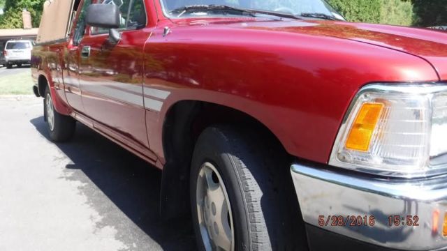 1994 Toyota pickup - photo 4