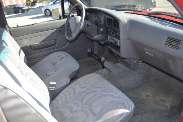 1994 Toyota Other DLX Extended Cab Pickup 2-Door - photo 6