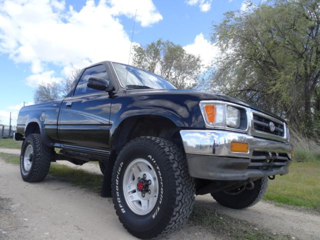 1994 Toyota Pickup, DX, Hilux, 4x4, A/C, 5 Speed, original 1994 Toyota Pickup Hilux Pickup Hilux