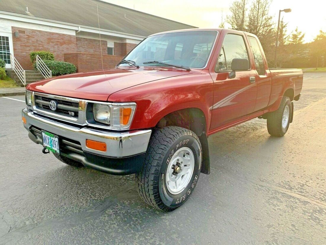 1994 Toyota Pickup DX - photo 2