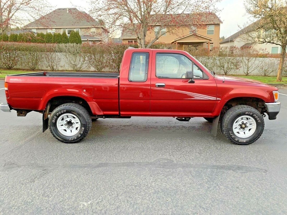 1994 Toyota Pickup DX - photo 5