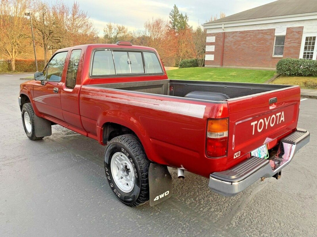 1994 Toyota Pickup DX - photo 6