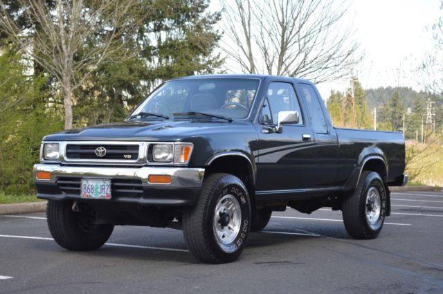 1994 Toyota Pickup ~ 4X4 ~ SR5 ~ 125K MILES - photo 2