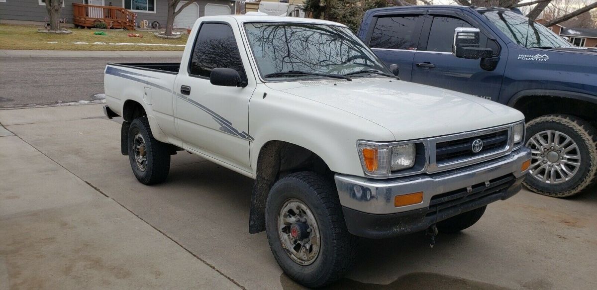 1994 Toyota Pickup 1/2 TON SHORT WHEELBASE - photo 2