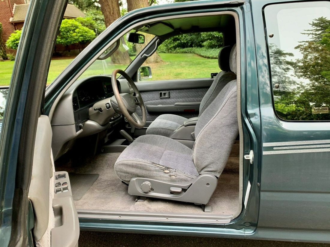 1994 Toyota Tacoma SR5 - photo 7