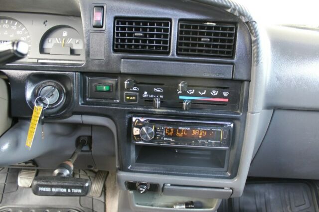 1994 Toyota Pickup Pick up - photo 12