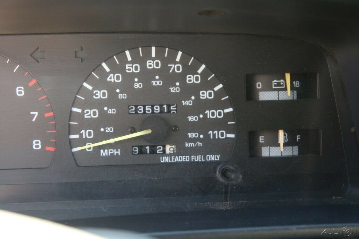 1994 Toyota 4WD Trucks DX V6 - photo 13