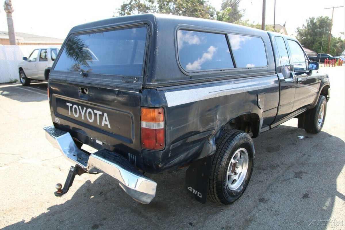 1994 Toyota 4WD Trucks DX V6 - photo 5