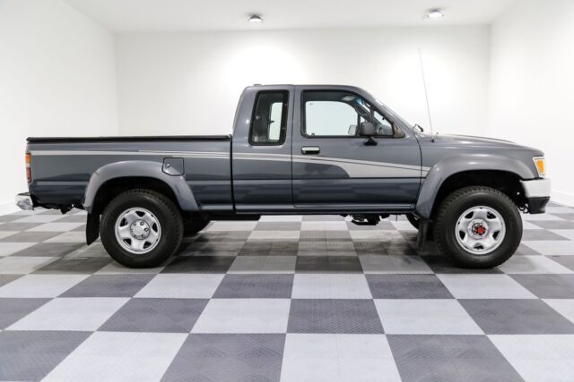 1994 Toyota Pickup V6 4x4 - photo 9