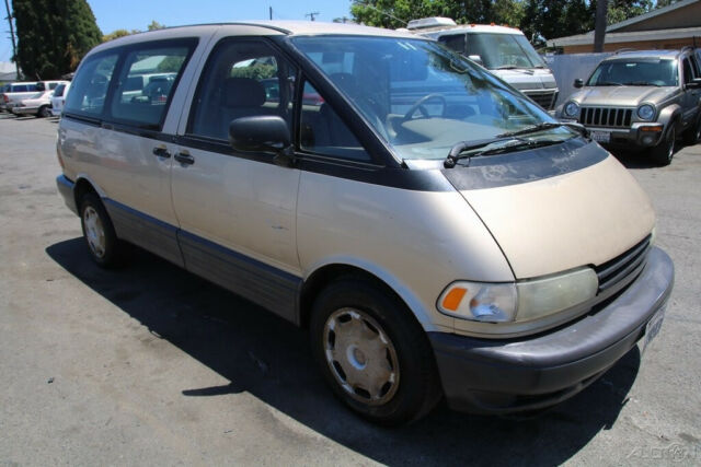 1994 Toyota Previa DX - photo 7
