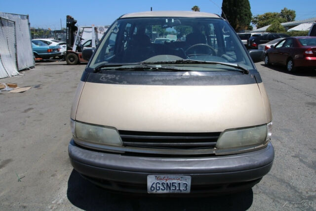 1994 Toyota Previa DX - photo 8