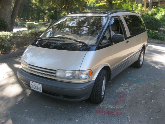 1994 Toyota Previa LE - photo 2