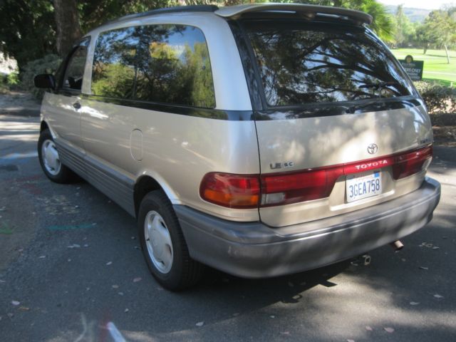 1994 Toyota Previa LE - photo 3