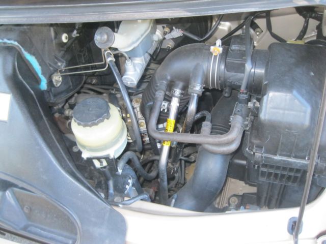 1994 Toyota Previa LE - photo 9