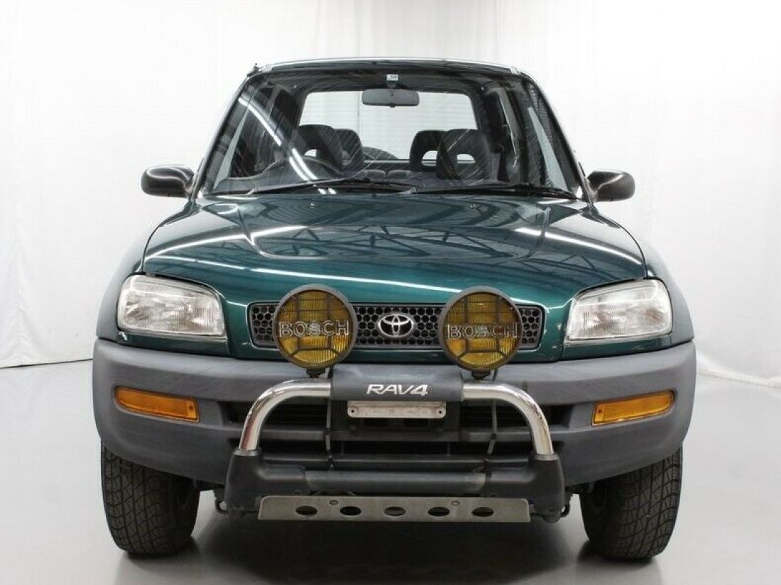 1994 Toyota RAV4 J - photo 2