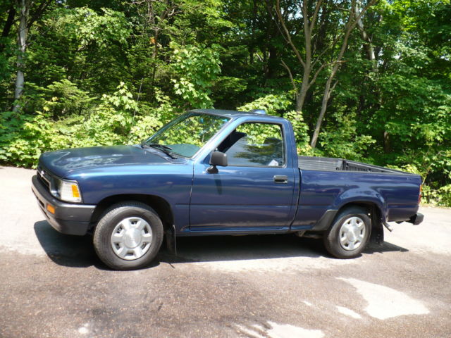 1994 Toyota Standard Pickup 2x4, 4 Cylinder, 5 Speed. (Remarkable Time Capsule 1994 Toyota Rear Wheel Drive Pickup Truck Basic/Standard Model