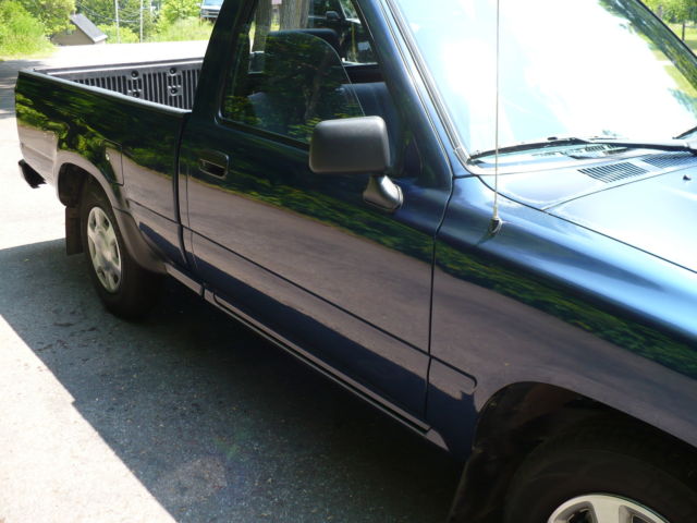 1994 Toyota Rear Wheel Drive Pickup Truck Basic/Standard Model - photo 7