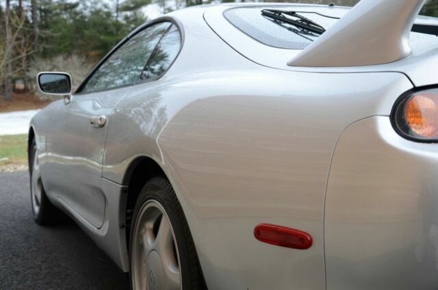 1994 Toyota Supra Twin Turbo Hatchback 2-Door - photo 10