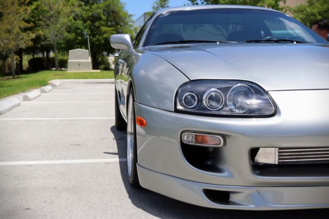 1994 Toyota Supra - photo 2