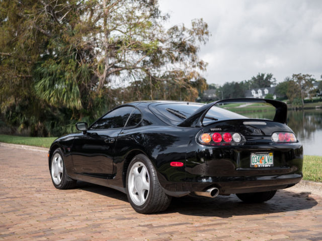1994 Toyota Supra Twin Turbo Hatchback 2-Door - photo 9