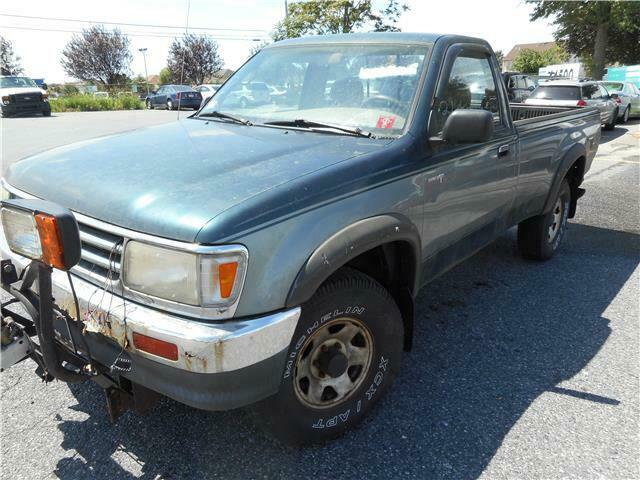 1994 Toyota T100 ***MECHANIC SPECIAL*** RUNS 5 SPEED MANUAL TACOMA - photo 3